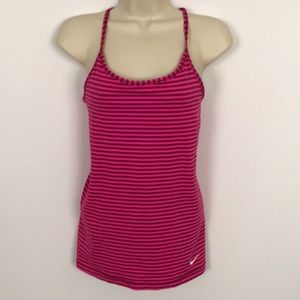 Nike size smallBuilt-in bra Nike tank top